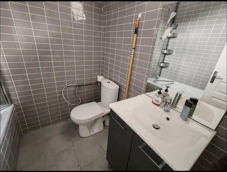 Un Appartement Dans Un Chateau Deauville Exterior foto